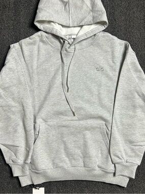 ALO Yoga Light Gray Men's Pullover Hoodie